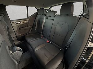 Volvo  Momentum Core