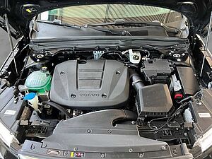 Volvo  Momentum Core