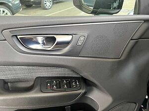 Volvo  Momentum Pro