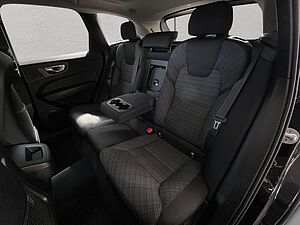 Volvo  Momentum Pro