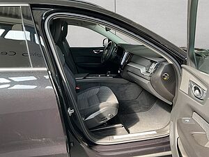 Volvo  Momentum Pro