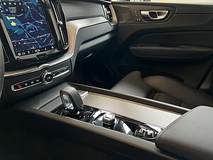 Volvo  Ultimate Bright