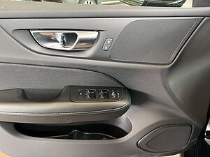 Volvo  Momentum Pro