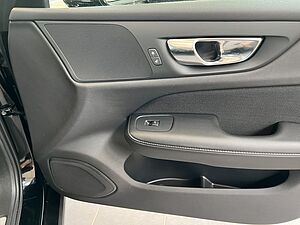 Volvo  Momentum Pro