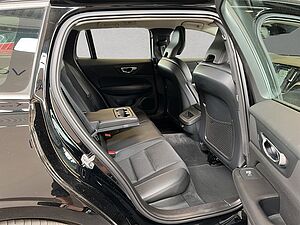 Volvo  Momentum Pro