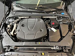 Volvo  Momentum Pro