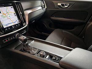 Volvo  Momentum Pro