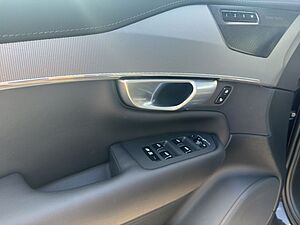 Volvo  Plus Bright