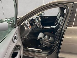 Volvo  Momentum Pro