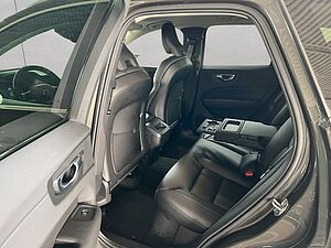 Volvo  Momentum Pro