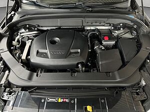 Volvo  Momentum Pro