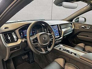 Volvo  Plus Dark