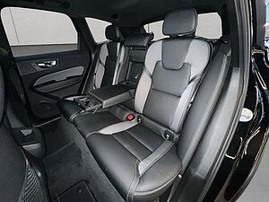 Volvo  Plus Dark