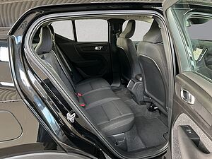 Volvo  Momentum Core