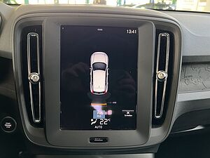 Volvo  Momentum Core