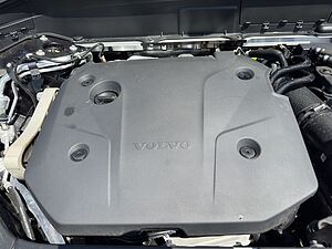 Volvo  Plus Bright