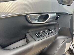 Volvo  Plus Bright