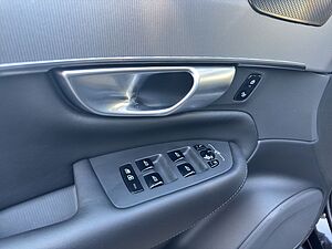 Volvo  Plus Bright