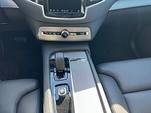 Volvo  Plus Bright