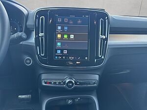 Volvo  Core
