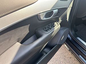 Volvo  Plus Bright