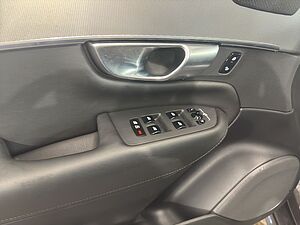 Volvo  Plus Bright