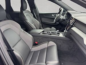 Volvo  Black Edition