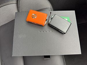 Volvo  Black Edition