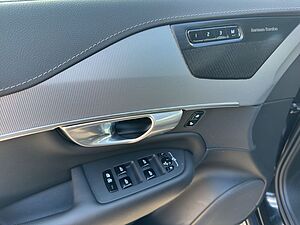 Volvo  Plus Bright