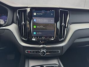 Volvo  Plus Dark