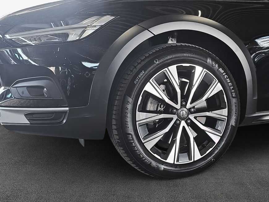 Volvo  CrossCountry
