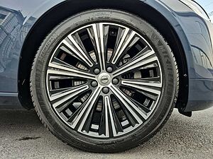 Volvo  B5 D AWD    Voll-LED * Stdhzg