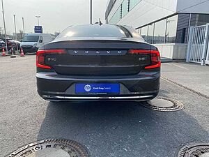 Volvo  B5 D AWD