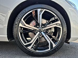 Volvo  'Thors Hammer'