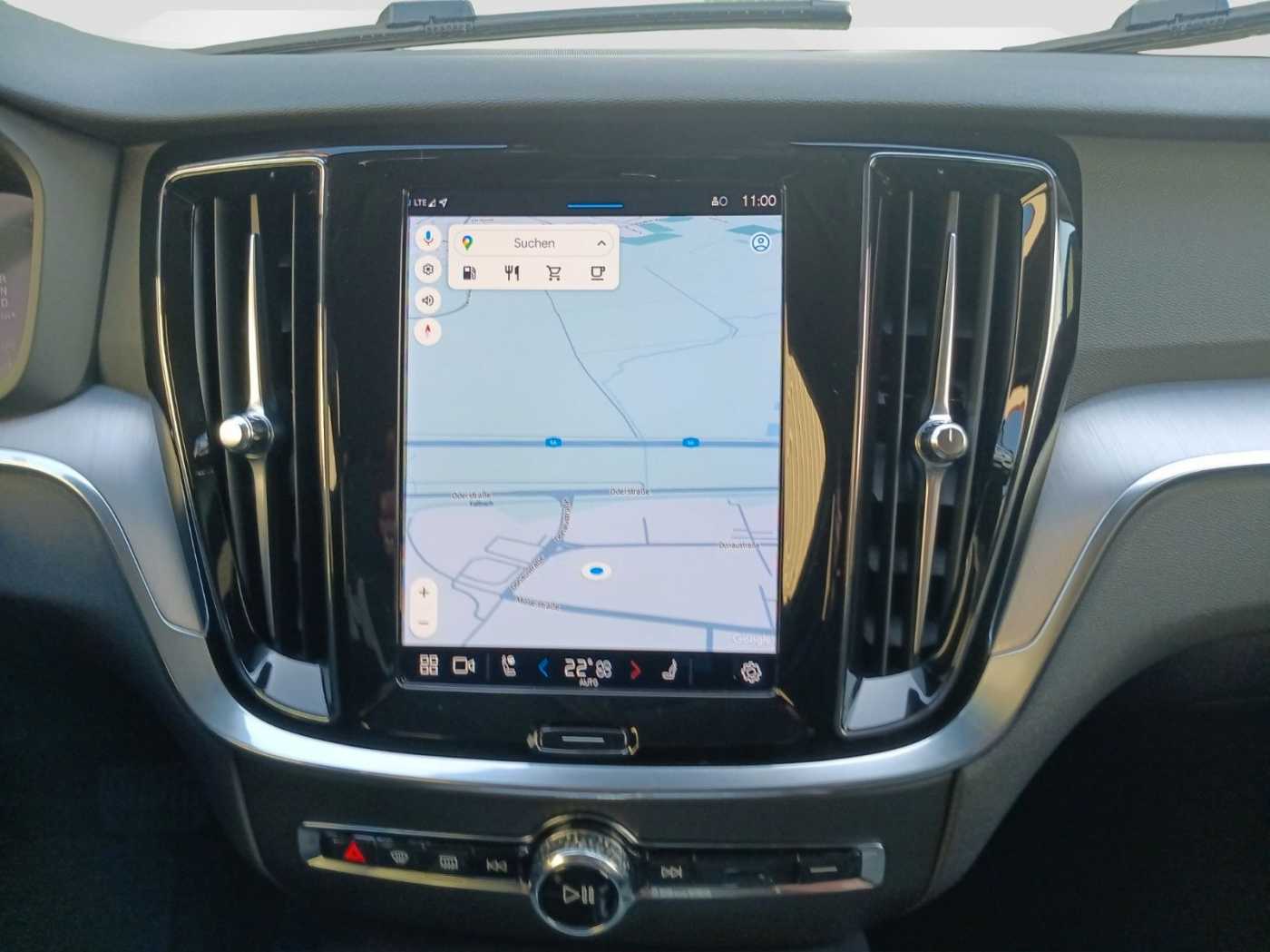 Volvo  Kombi B3 Core LED/Cam/Nav/Standheizung