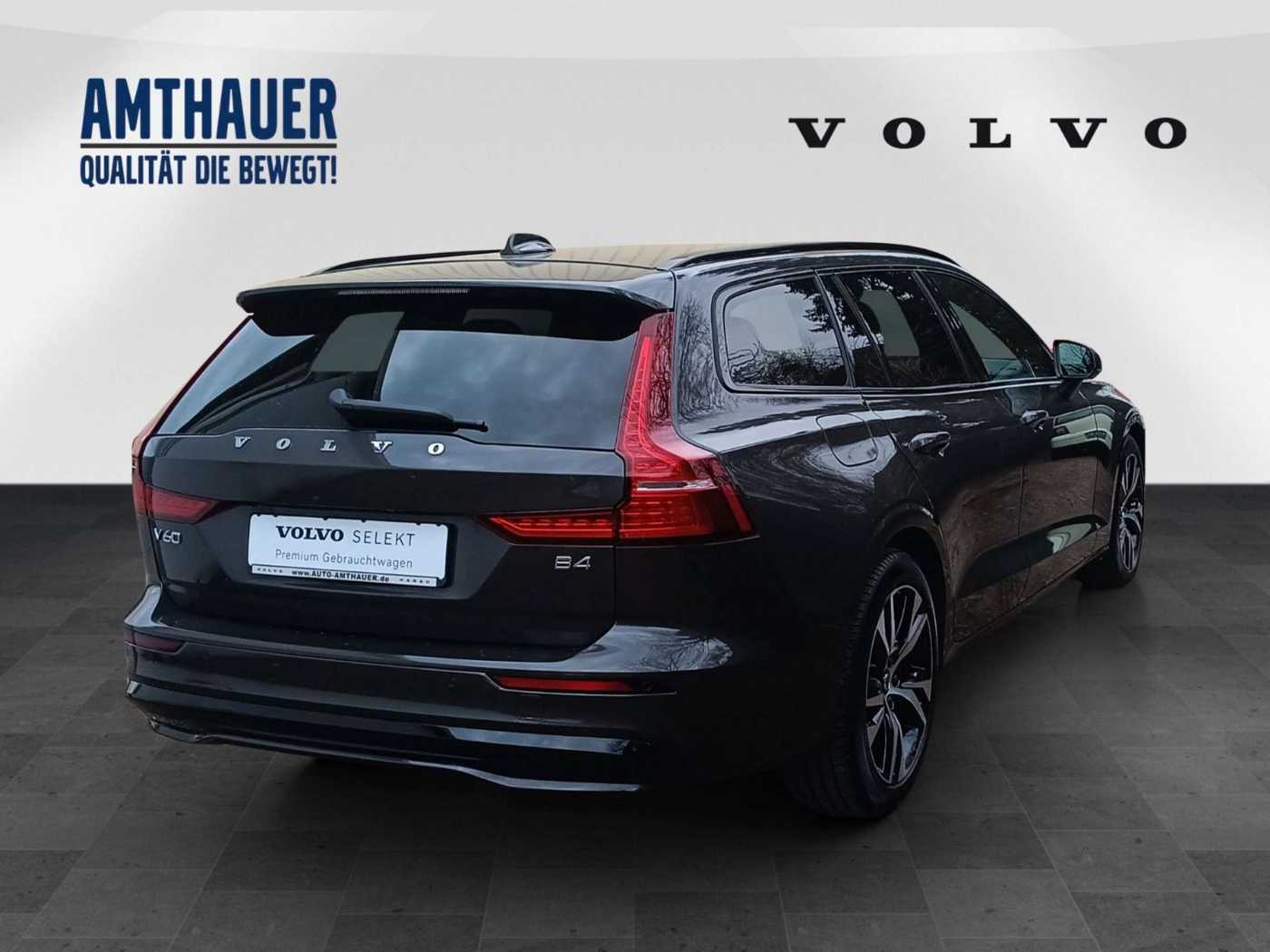 Volvo  B4 Plus Dark Sitzhzg/Cam/Navi