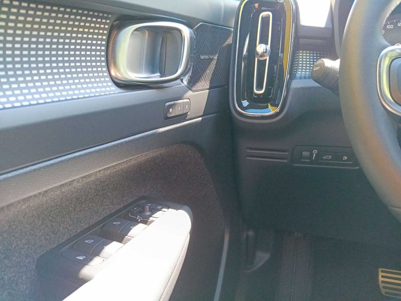 Volvo  T5 Twin Engine R-Design  Panorama/360°/H&K