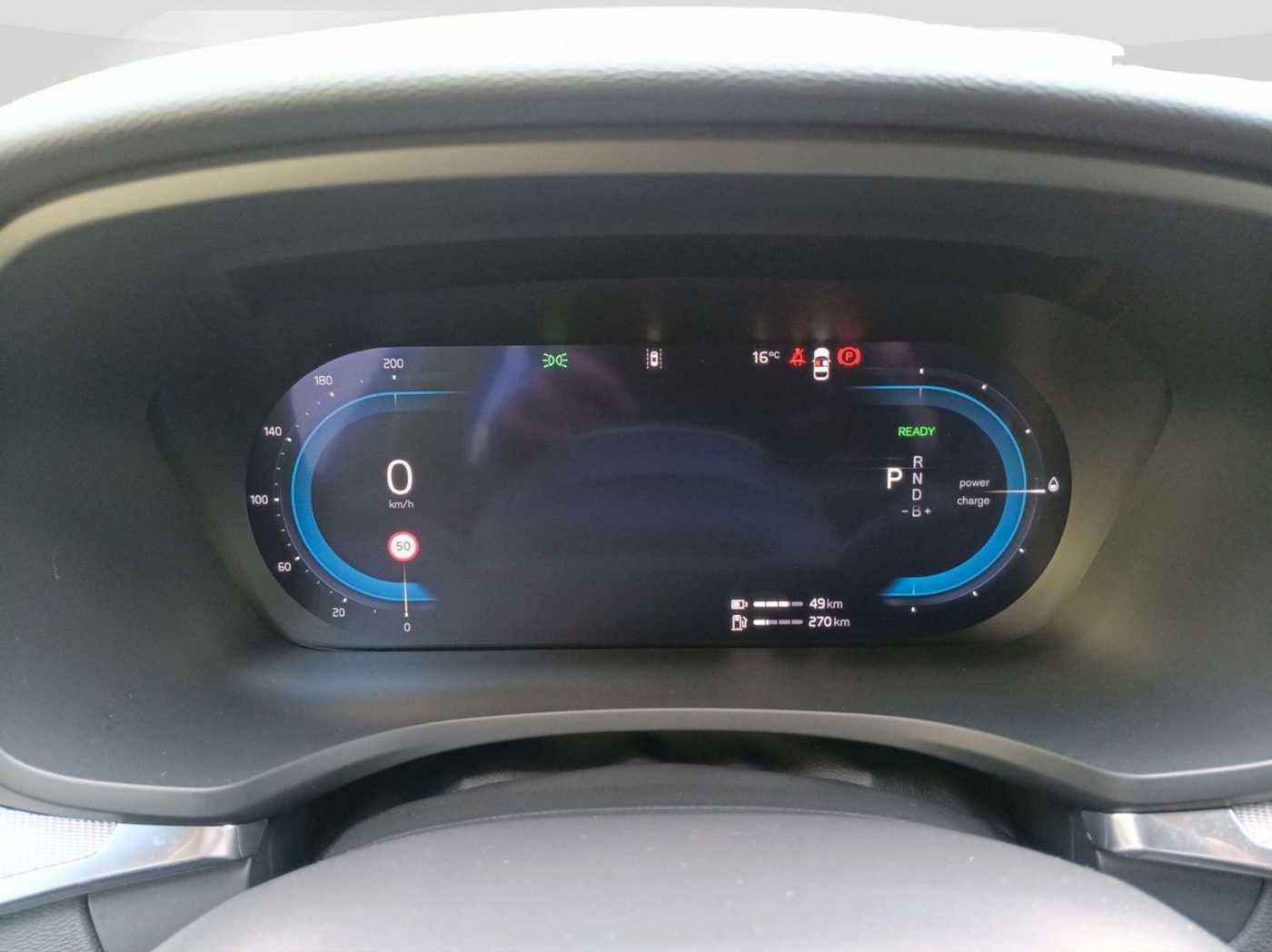 Volvo  T6 Plus Dark Recharge Cam/Navi/Standhzg.