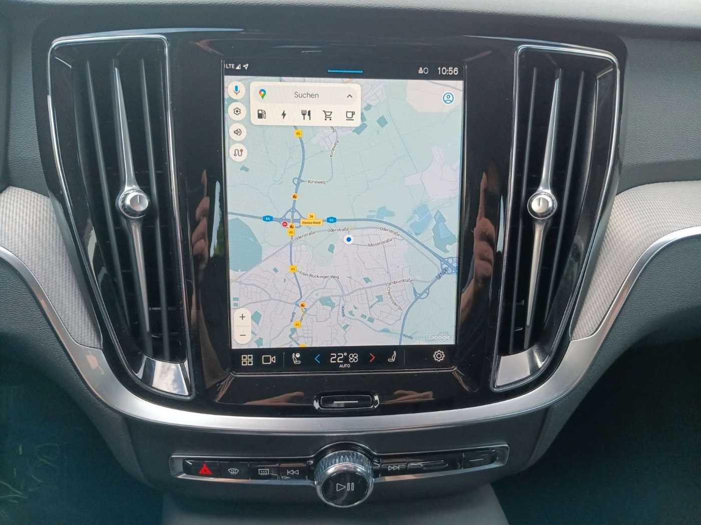 Volvo  T6 Plus Dark Recharge Cam/Navi/Standhzg.