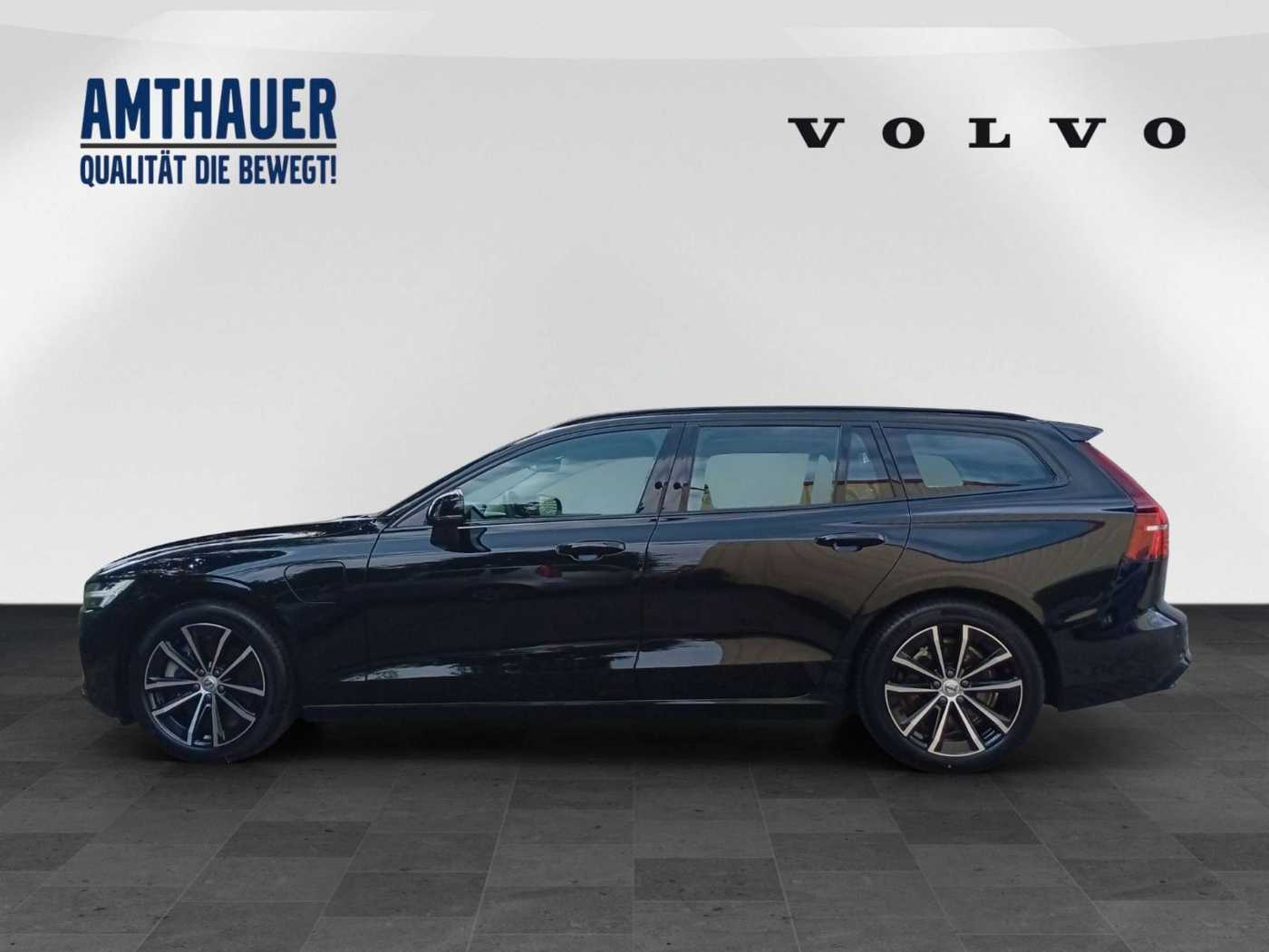 Volvo  T6 Plus Dark Recharge Cam/Navi/Standhzg.