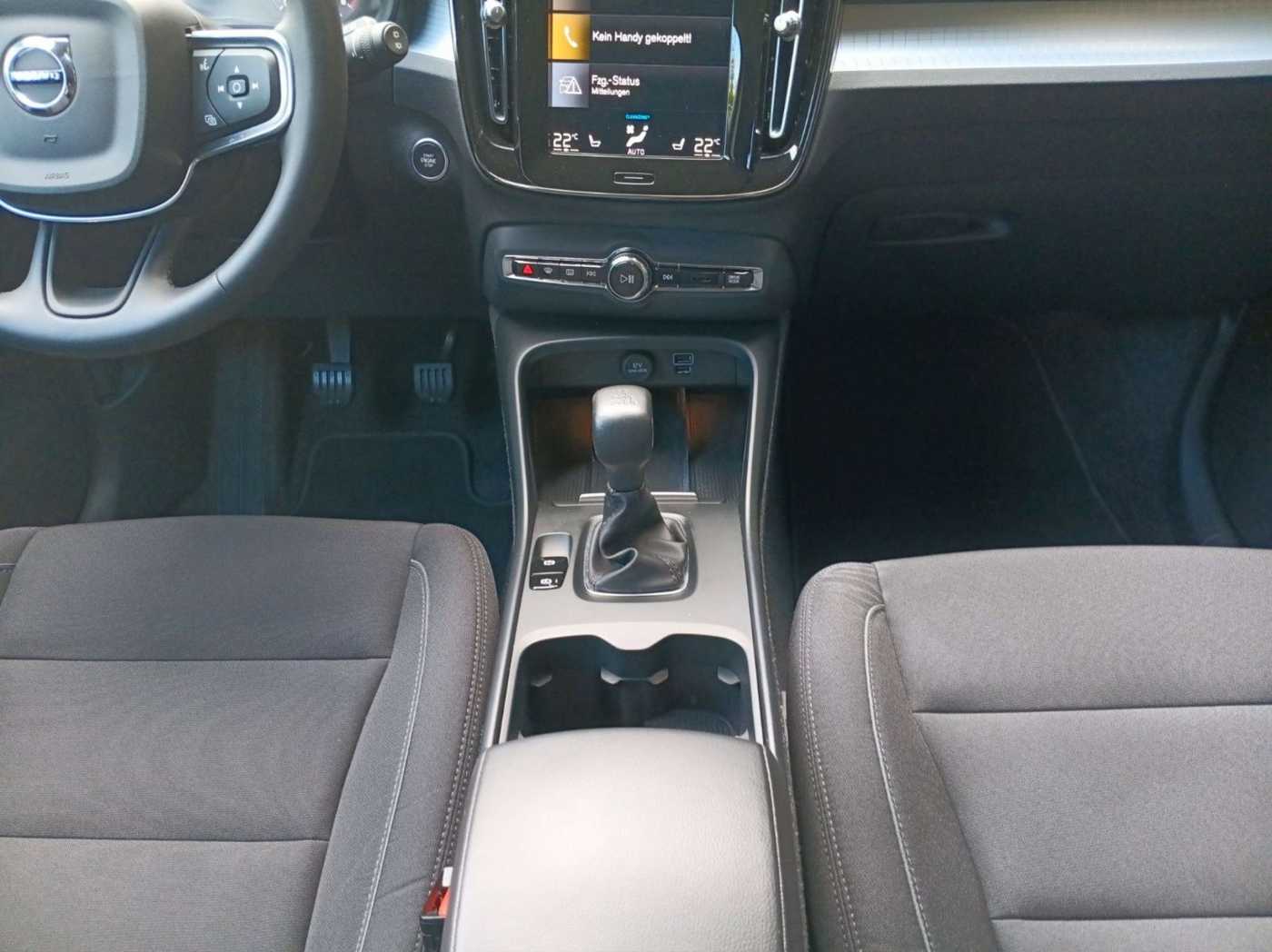 Volvo  T2 2WD, Momentum Pro Cam/Navi/PDC
