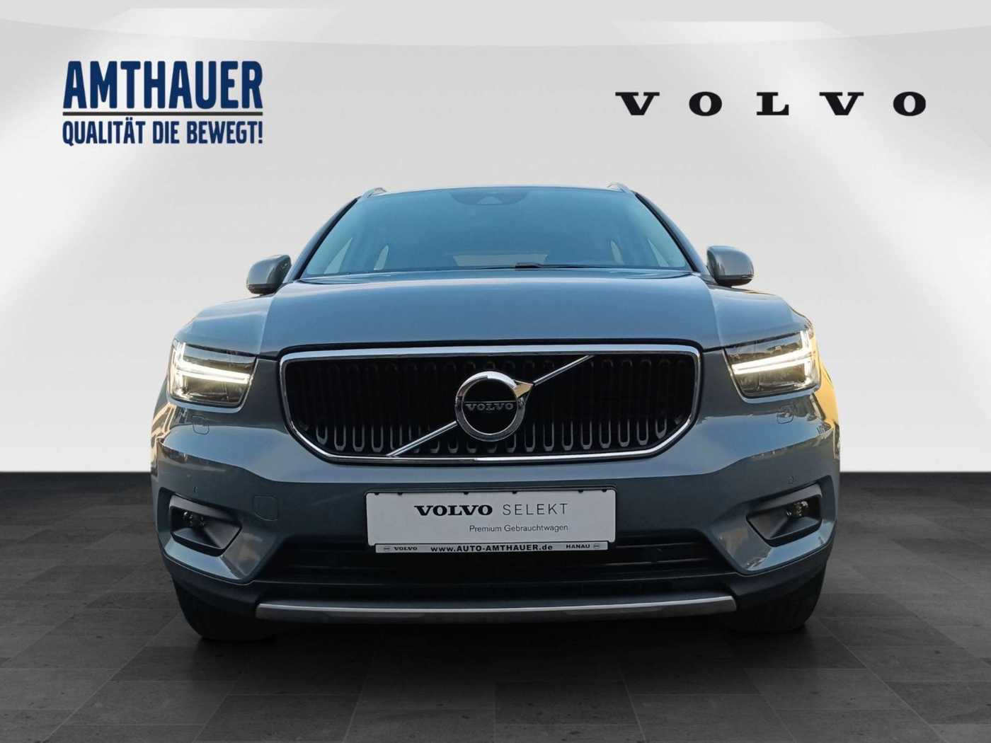 Volvo  T2 Momentum Pro AHK/Cam/H&K