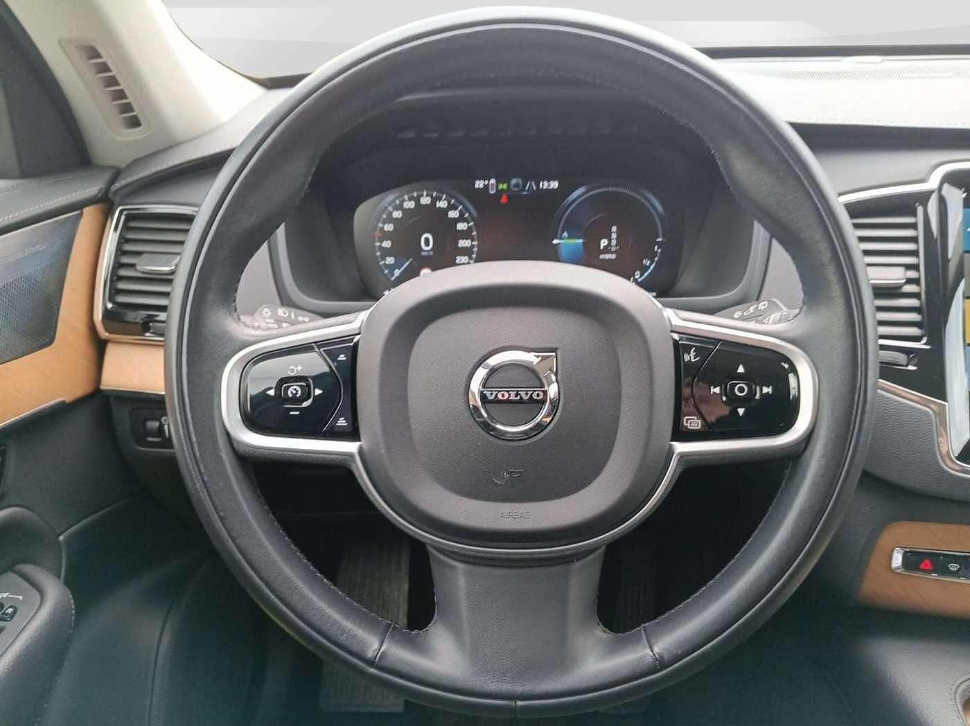 Volvo  T8 AWD Plus Bright 360°/Pano/Alarmanlage