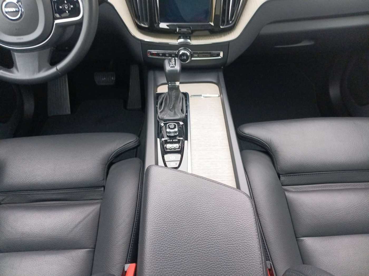 Volvo  T4 Inscription Cam/Panorama/AHK
