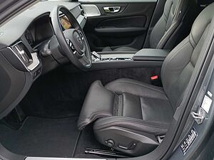 Volvo  B4 Inscription  360°/Pano/Head-up/Standhzg.