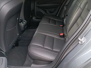 Volvo  B4 Inscription  360°/Pano/Head-up/Standhzg.