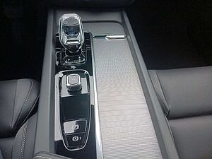 Volvo  B4 Plus Dark Sitzhzg/Cam/Navi