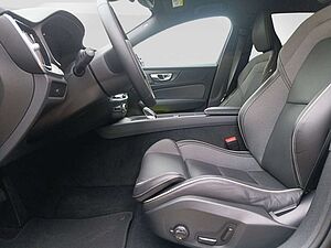 Volvo  B4 Plus Dark Sitzhzg/Cam/Navi