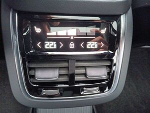 Volvo  T8 Twin Engine AWD R-Design Edition