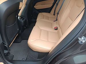 Volvo  B5 AWD Inscription Pano/360°/AHK